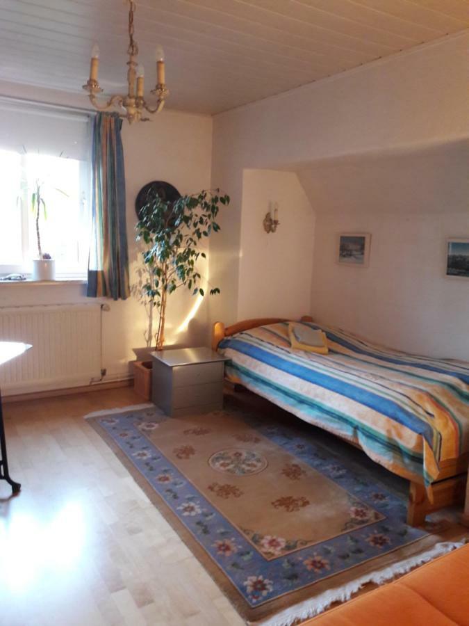Hundefreundliches Zimmer Wustermark Buitenkant foto